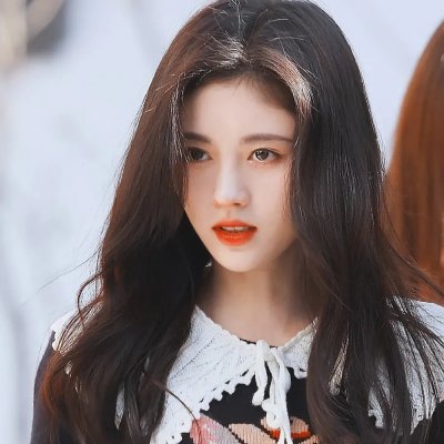 闹剧谜案